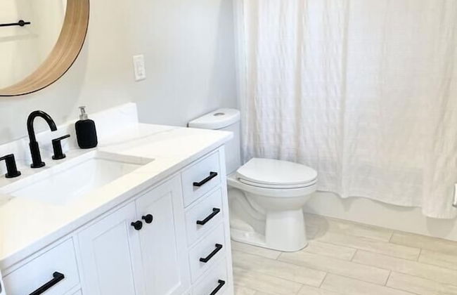 Collins Avenue 26 - Photo 24