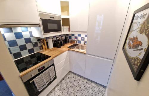 Charming Apartment near Kings Cross - Photo 2