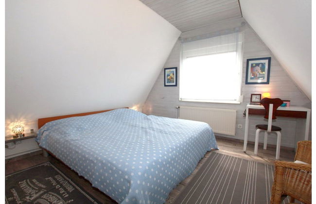 Ferienhaus Toms Hutte mit Terrasse in Dornum - Photo 2