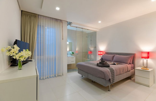Luxury Apartment Unique Residences - Photo 11