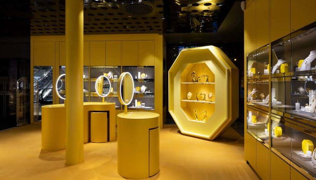 Gioielli esposti nella Casa Swarovski di Vienna