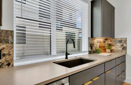 Sleeps 42 2 Pools & Game Room 11BR near Downtown - Foto 24