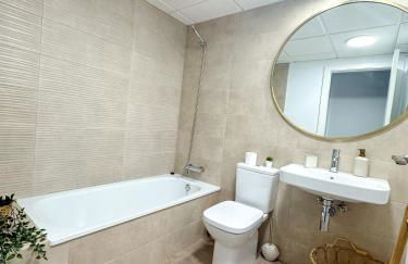 OCEAN APARTAMENT !! 1ª Línea del Mar, piscina, parking, wifi - Foto 14