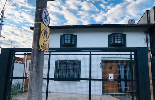 Uai House Casa com Jacuzzi, cromoterapia e colchão massageador - Foto 40