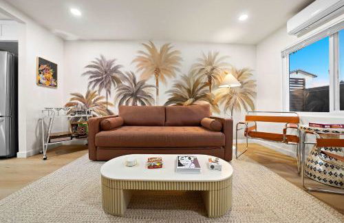 Explore North Park Chic 2br with Fire Pit Sleeps 6 - Foto 4