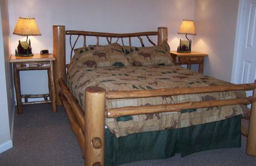 Luxury Vacation Rental with a Hot Tub for Rent in Clyde, North Carolina - Foto 10