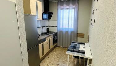Neuwertiges Apartment mit schnellem WLAN, Glasfaser, Kostenlose Privatparkplatz auch für Transporter geeignet R2 - Foto 5, stove, dishwasher, pet friendly, minibar