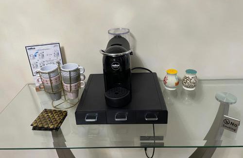 Modern 4-bedroom entire house with Garden - Foto 14