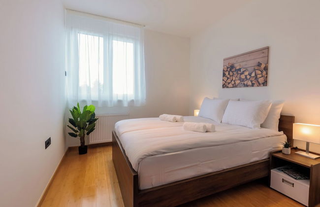 TESLA Residence Subotica - Photo 8