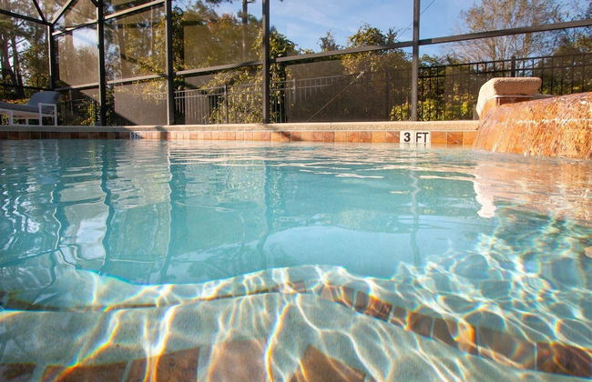 4 Bed and 3 Bath in Perfect Location With Pool by Florida Dream Home - Foto 24