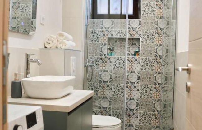 Stylish Apartment With Modern Elegance in Herceg Novi Area - Foto 28