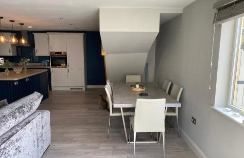 Oak Bray Coach House - Photo 10