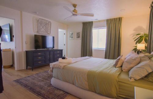 Bohemian ChiC SpaCation-Private HotTub-Close to Downtown-No Pet Fee! - Foto 40