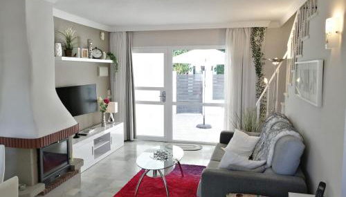 Casa Romero - Beautiful Villa, Best Corner by Pools,Resort Facilities, Full Kitchen, 3 Terraces, Internet - Photo 2