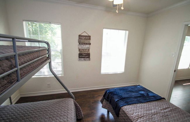Cozy Remodeled 2br/2ba Near Downtown Sleeps 8 - Foto 6