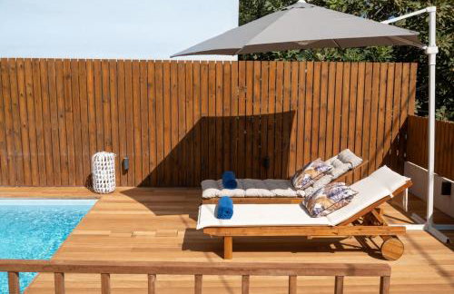 Blue Essence Seaside Villa and Suite - Photo 10