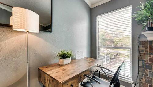 Serene 2BD Condo South Irving I18 - Foto 5