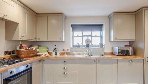 2 Bed in Barton 90263 - Photo 3, Other