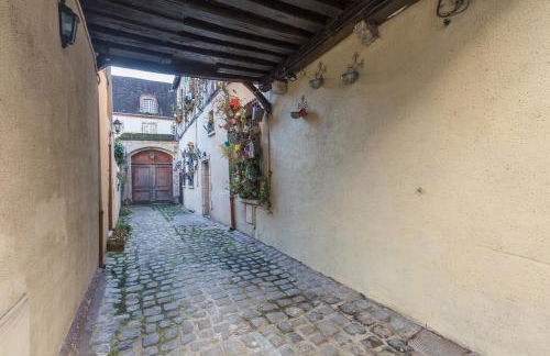 Le Gîte de Lancelot avec balnéo City Center - Foto 4