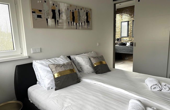 Peaceful Villa on the Water in Stavoren - Foto 3