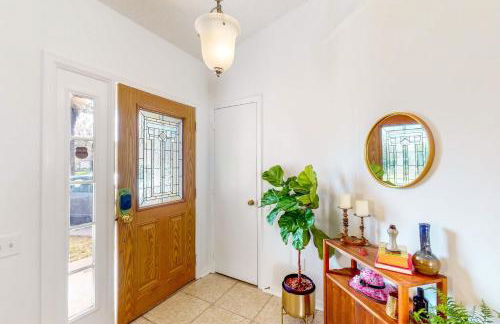 Families with Pets! Home Near Orlando Theme Parks - Photo 34