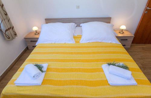 Apartments Zvone1 - Photo 22