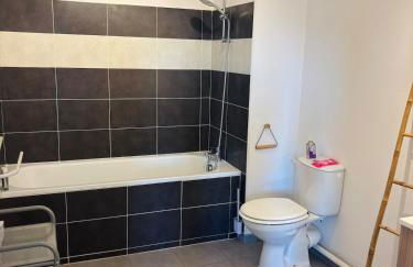 L'Écrin Hopital Lormont - Foto 9