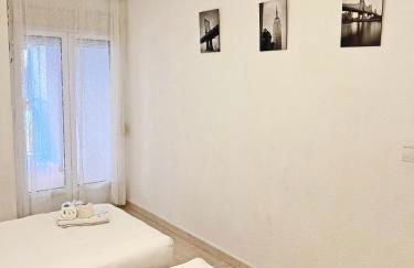 Encantador Muy Céntrico Terraza y AC - Foto 19