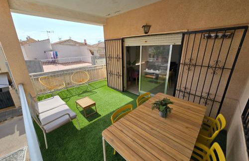 Apartamento con terraza cerca del mar - Foto 21