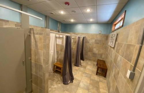 Driftwood Cozy Houseboat on the Water for 2 - Foto 6