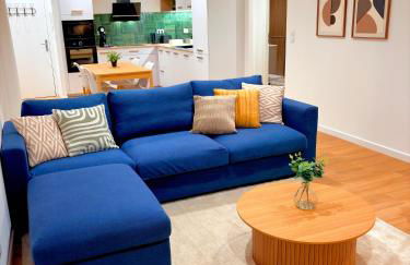 Le salon des voyageurs - Au Cœur de DOLE - Parking GRATUIT à proximité - Foto 3