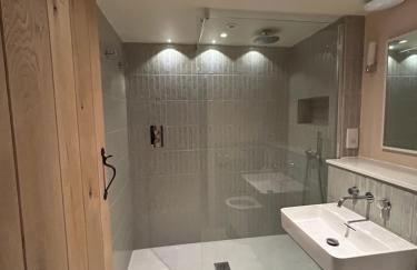 1 Cruck Cottage - Photo 6