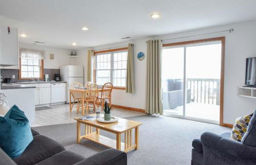 12217 - Beautiful Views of Cape Cod Bay Access to Private Beach Easy Access to P-Town - Foto 8