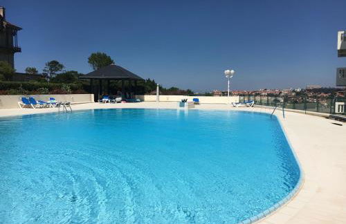 APPARTEMENT PISCINE TERRASSE 1 MIN PLAGE et GOLF - Foto 9