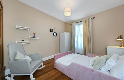 Convenient 3-Bed Near Bingham Station & Town Centre - Foto 30