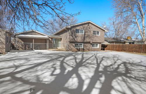 Serene 4-Bedroom Getaway in Arvada! Pet-friendly! - Foto 33