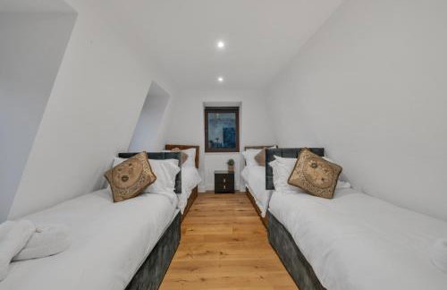 2 Bedroom Flat By Key Light Properties Short Lets & Serviced accommodation two minutes walk from Canada Water Station - Great for Contractors, Group and Family - Foto 19