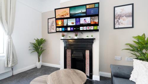 Open Mind Property - 4BR, 17 Guests & Free Parking - Foto 2