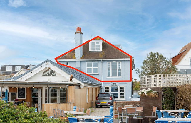 Chic 2-bed Seafront Haven Near Felpham Beach - Foto 1