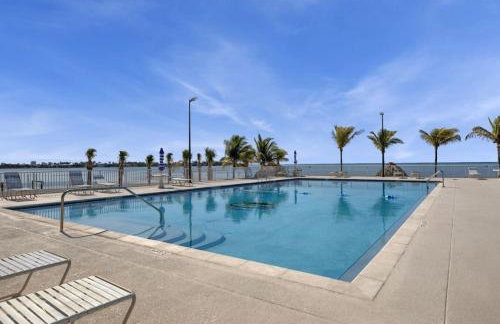 Ocean Front Breeze in Paradise - Foto 19