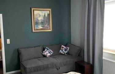 Am Bahnhof - Foto 12