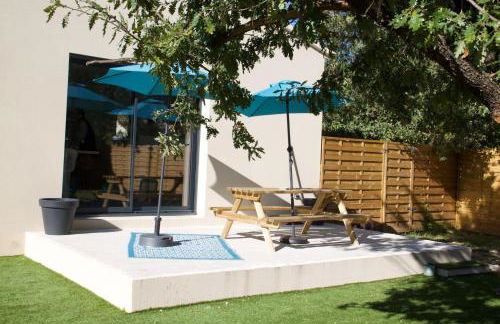 Villa Luberon 3ch piscine jardin parking - Foto 24