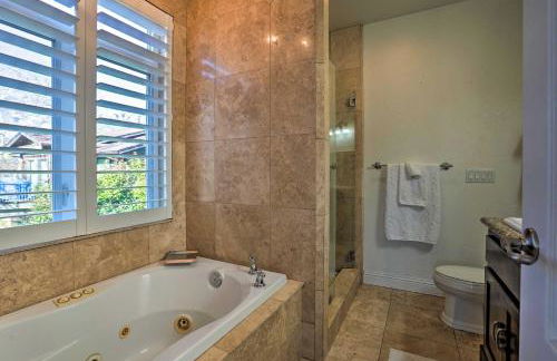 Luxe Getaway with Riverfront Views in Grants Pass! - Foto 24