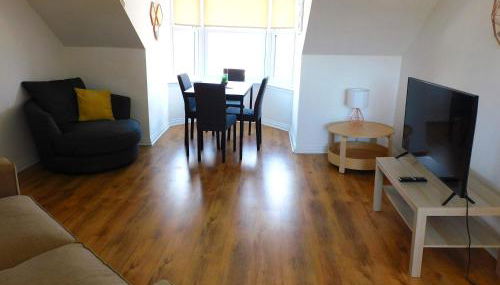 No 11 - Contemporary 2 Bedroom Apartment in Lanark Town Centre - Foto 4