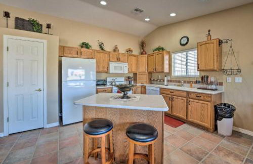 Fort Mohave Family Home with Golf Course Views! - Foto 7