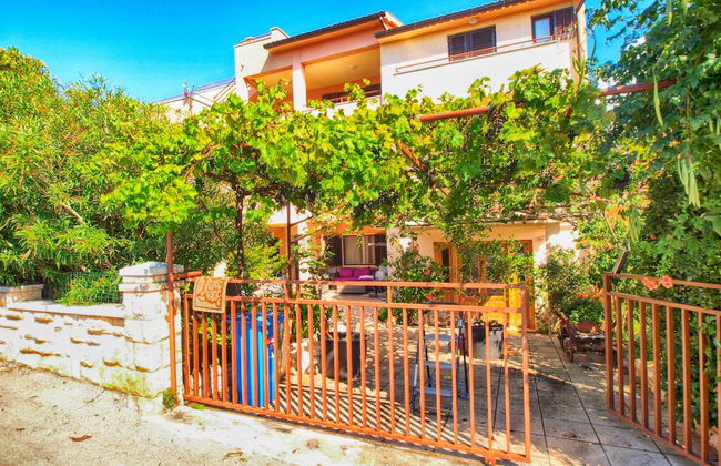 Apartment 1202 - Photo 33