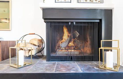 Renovated Riverfront 3 BR, 2 BA with Pool - Walk to Town! - Foto 35