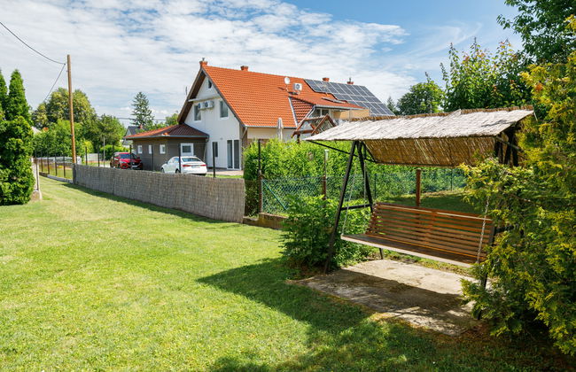 3 bedroom House in Balatonkeresztúr with garden and terrace - Photo 24