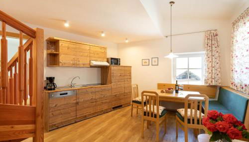 A-Stilvolle Maisonette mit Balkon - Photo 3