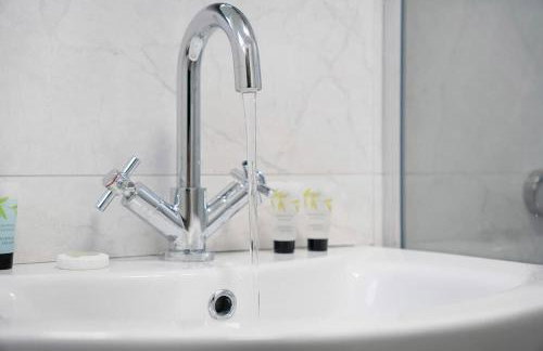 NEW! 3BR in Traynor Square - Photo 29